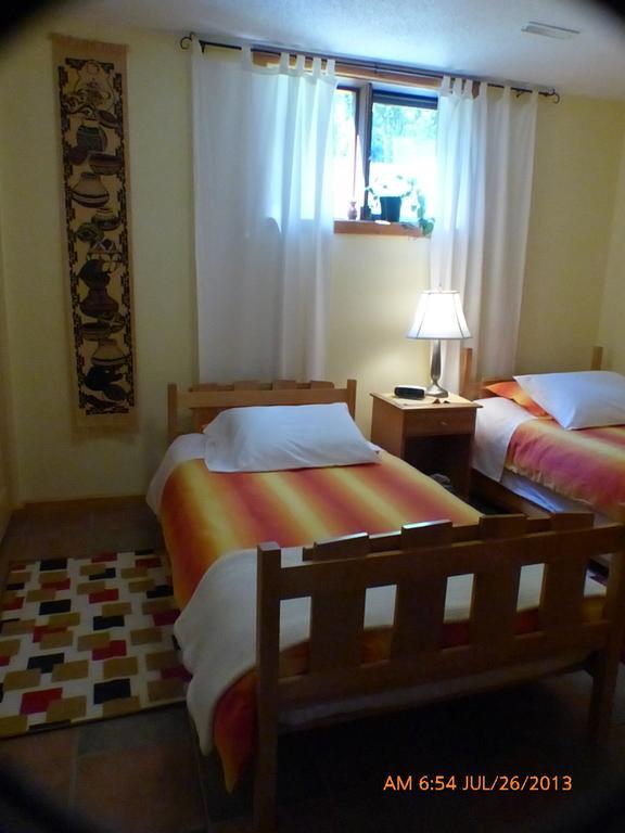 End Of The Road B & B Cranbrook Bagian luar foto